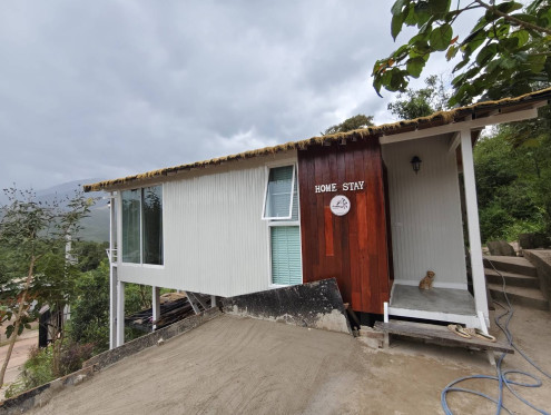 12-L House